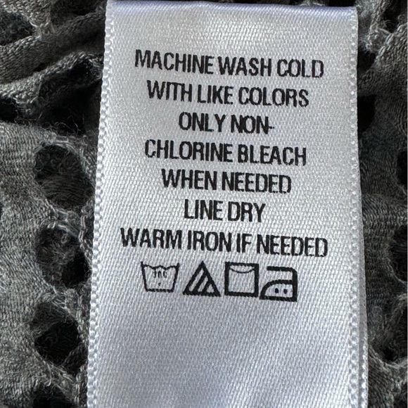 Laser cut Beach hoodie from Buckle High low hem Gray USA Made Small - Picture 6 of 16